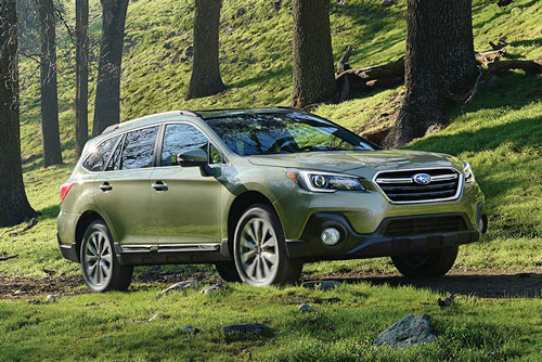 Top 10 xe wagon tốt nhất hiện nay do Auto Guide bình chọn - Subaru Outback.