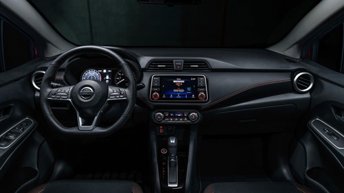 Nội thất của Nissan Sunny 2020 tiện nghi, hiện đại hơn so với thế hệ hiện hành.