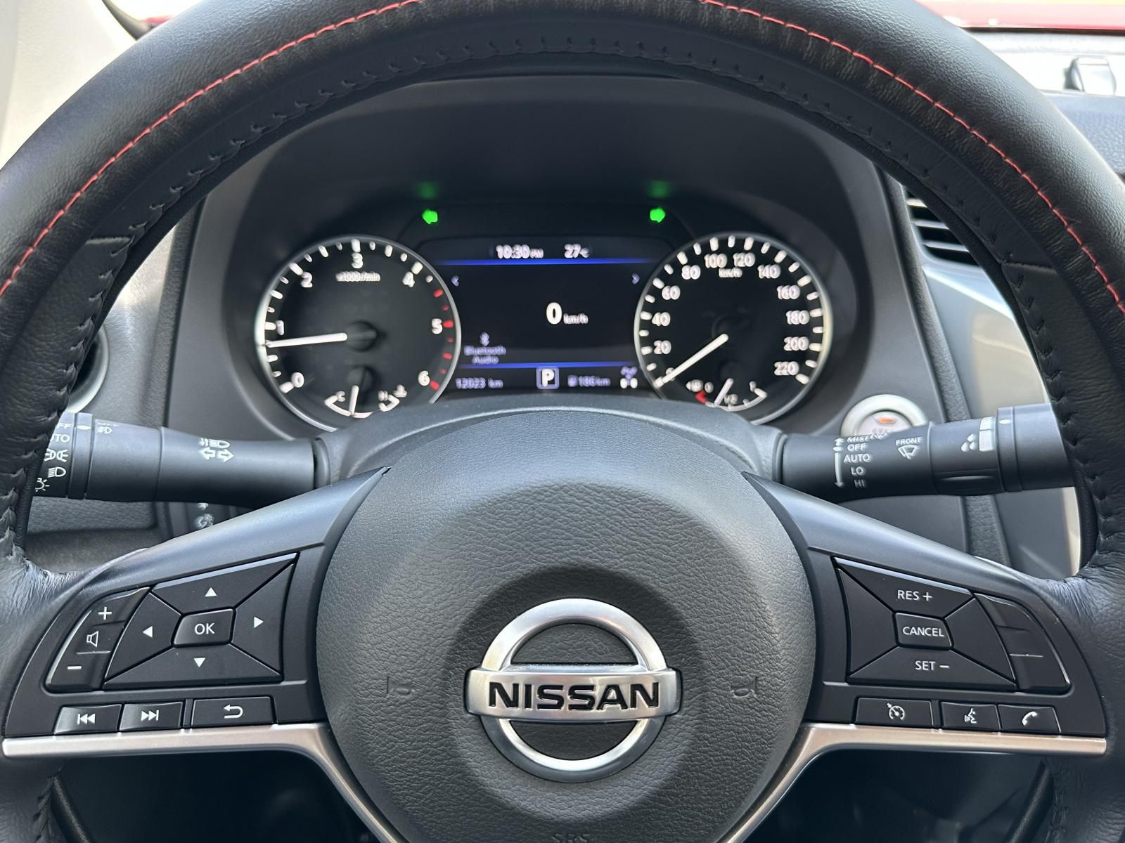 Nissan Navara 2021 - Model 2022, nhập khẩu, siêu lướt