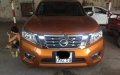 Nissan Navara EL 2.5AT 2WD 2016 - Bán Nissan Navara EL 2.5AT 2WD năm sản xuất 2016, màu vàng, nhập khẩu nguyên chiếc như mới