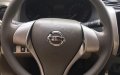 Nissan Navara EL 2.5AT 2WD 2016 - Cần bán Navara 2.5AT, Sx 2016, nhập khẩu, một cầu, màu nâu, nội thất màu kem