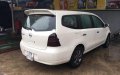 Nissan Livina 1.8MT 2011 - Xe Nissan Livina 1.8MT đời 2011, màu trắng số sàn, giá tốt
