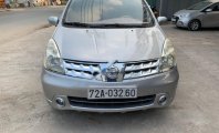 Nissan Grand livina 2011 - Cần bán Nissan Grand Livina 1.8 MT 2011, màu bạc số sàn giá 240 triệu tại Bình Dương