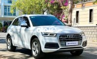 Bán Audi Q5 2.0TFSI năm sản xuất 2017, màu trắng còn mới giá 1 tỷ 820 tr tại Hà Nội