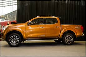 Nissan Navara VL 2016 - Cần bán Nissan Navara VL đời 2016, màu vàng cam, nhập khẩu chính hãng